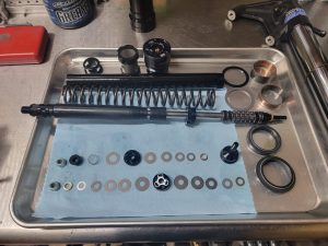 Fork Service - Refresh / Respring / Revalve