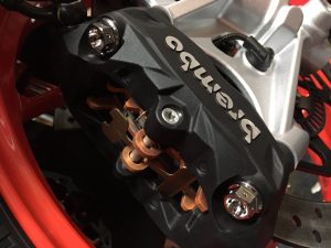 RS660 – Front Caliper Bolts – Pack of 4 Titanium Pre-Drilled